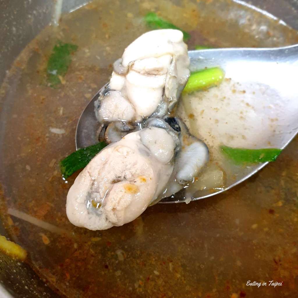 oyster soup tube at rice pudding da qiao tou