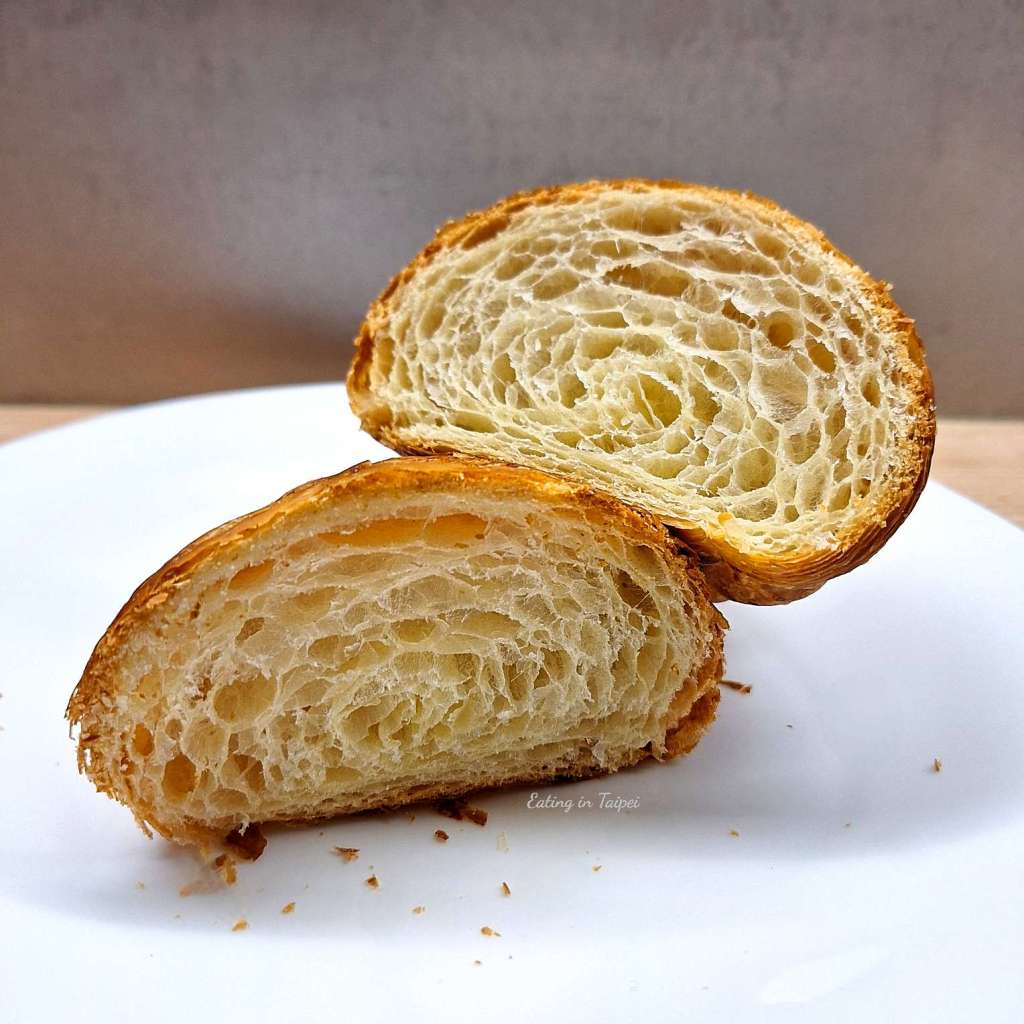 purebread croissant 1